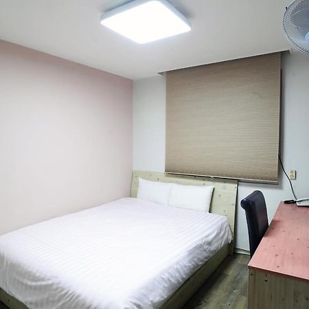 Saewha Hostel Seoul Eksteriør billede